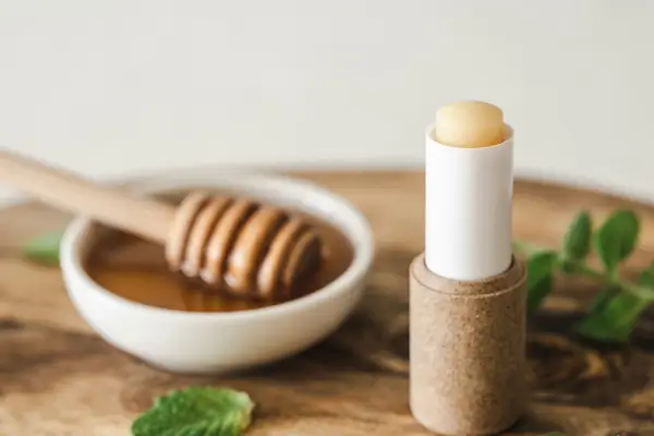 Como Criar um Hidratante Labial 100% Natural com Manteiga de Cupuaçu