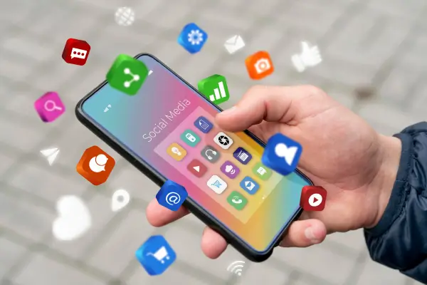 Tecnologia para Idosos: Guia para Familiares e Cuidadores Facilitarem o Acesso Digita